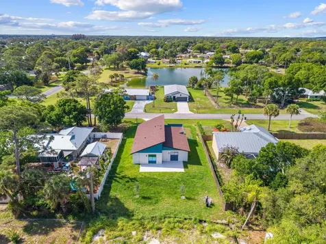 6904 Salerno Road Fort Pierce FL 34951