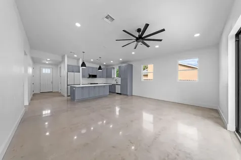 6904 Salerno Road Fort Pierce FL 34951