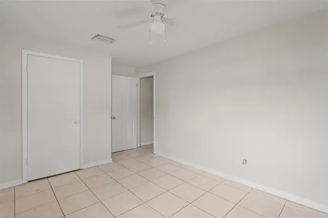 1824 S 29th Street Fort Pierce FL 34947