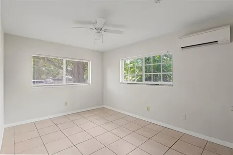 1824 S 29th Street Fort Pierce FL 34947