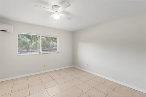1824 S 29th Street Fort Pierce FL 34947
