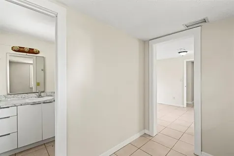 1824 S 29th Street Fort Pierce FL 34947