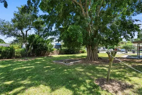 1824 S 29th Street Fort Pierce FL 34947