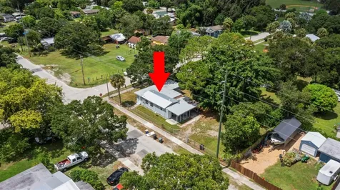 1824 S 29th Street Fort Pierce FL 34947