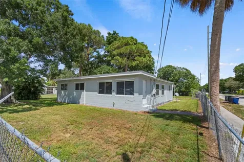 1824 S 29th Street Fort Pierce FL 34947