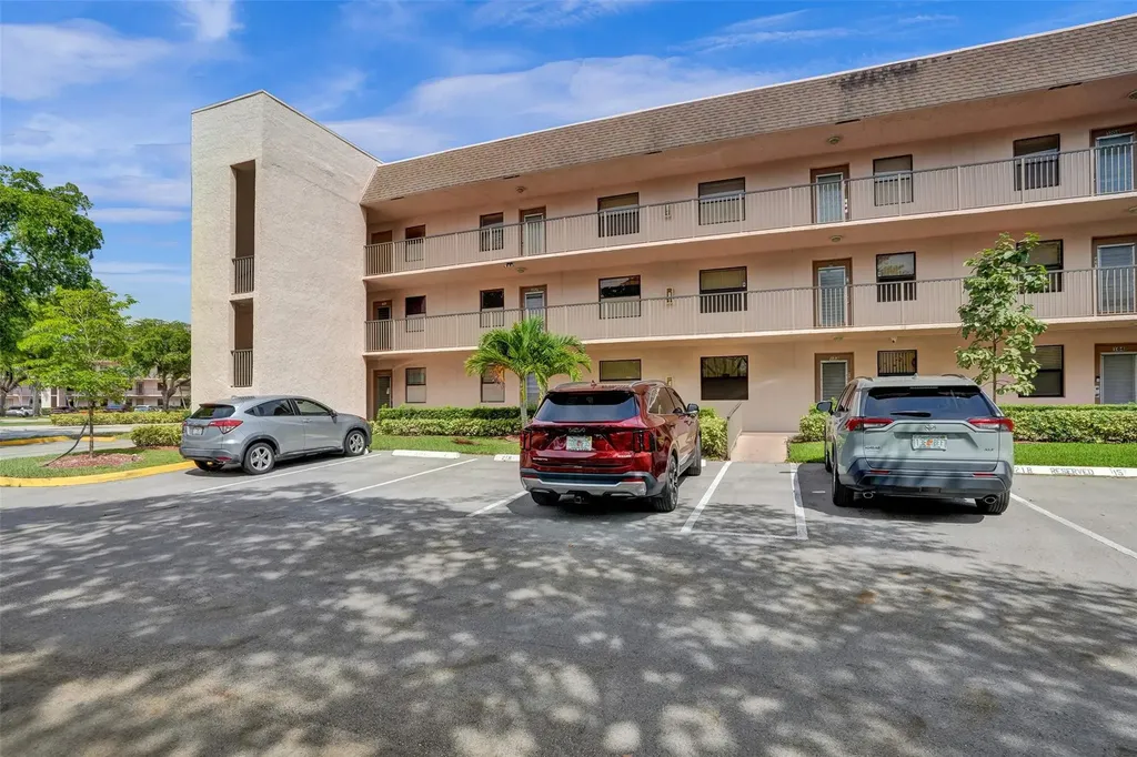 10434 Sunrise Lakes Boulevard Sunrise FL 33322