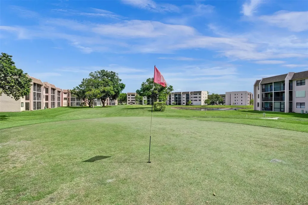 10434 Sunrise Lakes Boulevard Sunrise FL 33322