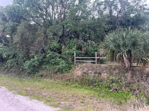 15148 NW 288th Street Okeechobee FL 34972