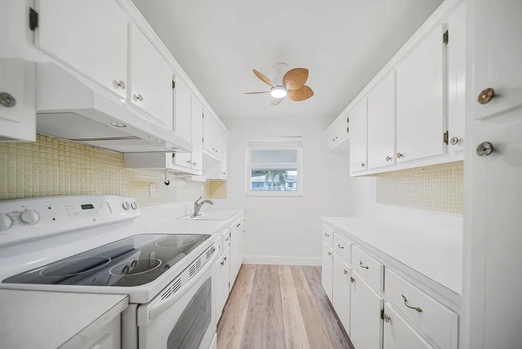 255 High Point Court Boynton Beach FL 33435