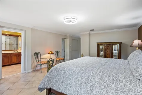 1201 Skylark Drive Weston FL 33327