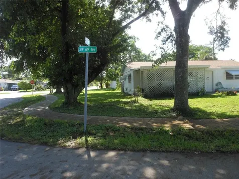 1700 SW 69th Terrace North Lauderdale FL 33068