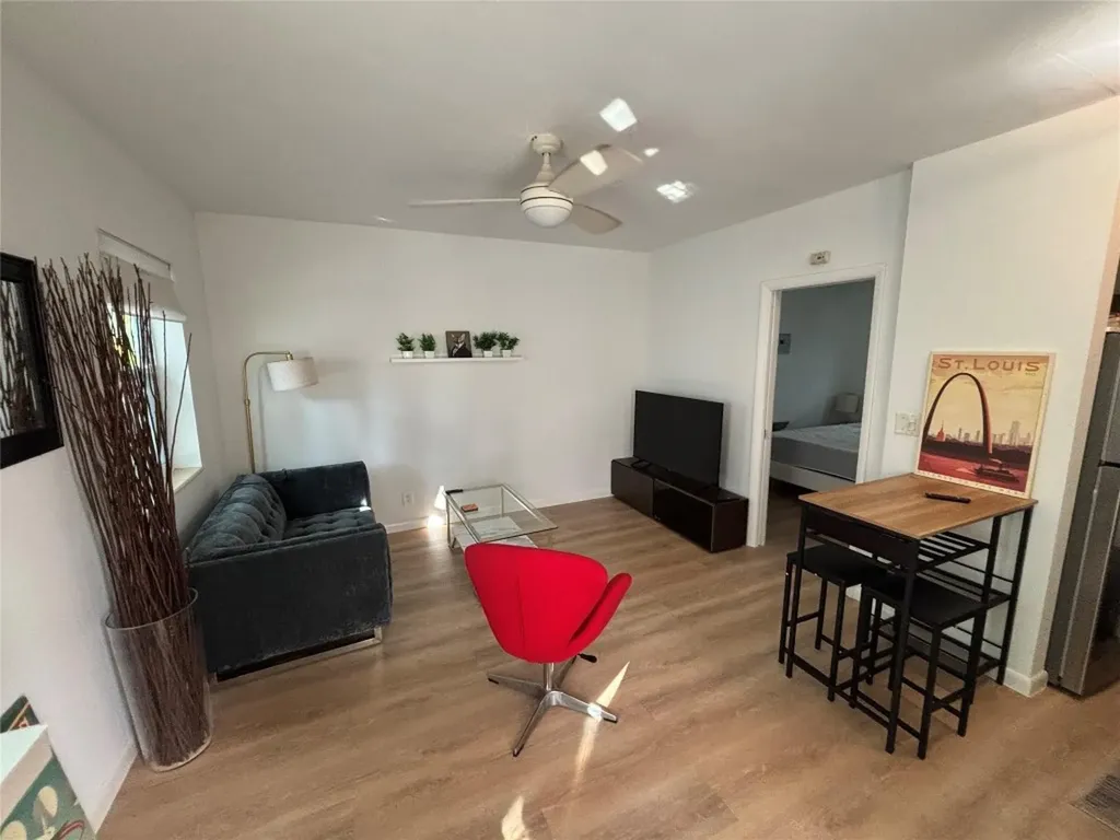 1315 SE 2nd Street Fort Lauderdale FL 33301
