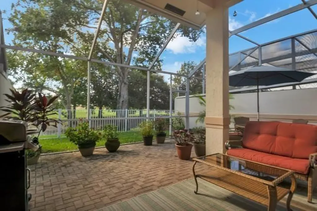 676 W Palm Aire Drive Pompano Beach FL 33069