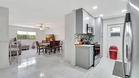 North Lauderdale FL 33068