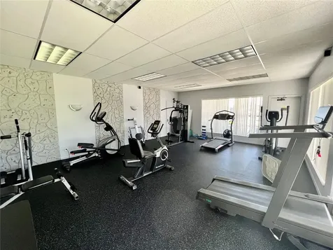 2300 Park Lane Hollywood FL 33021