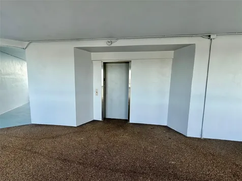 2300 Park Lane Hollywood FL 33021