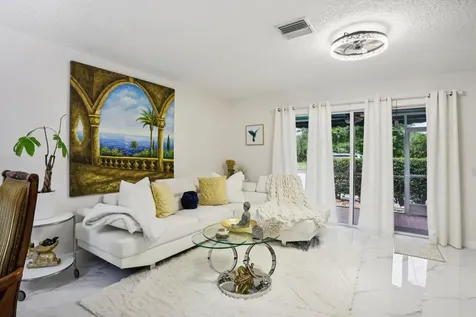 368 Waterside Drive Hypoluxo FL 33462