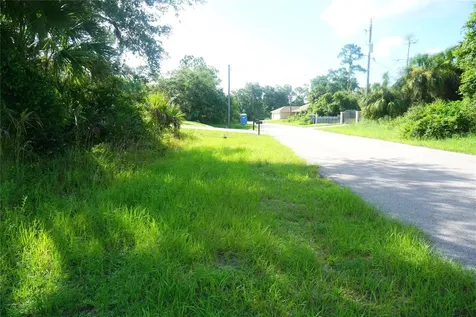 4253 Goldfair Lane North Port FL 34288
