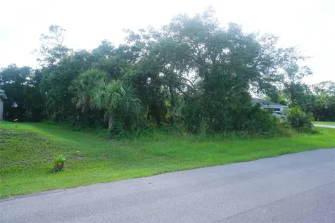 4253 Goldfair Lane North Port FL 34288