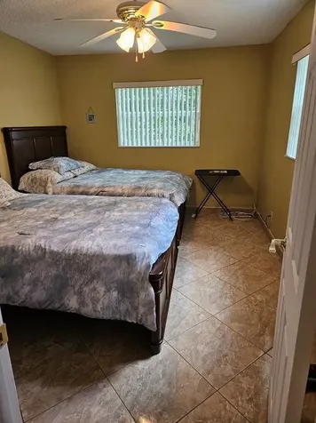 4000 NW 44 Avenue Lauderdale Lakes FL 33319