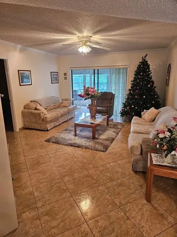 4000 NW 44 Avenue Lauderdale Lakes FL 33319