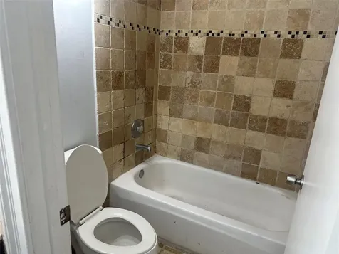 3263 NW 44th Street Oakland Park FL 33309