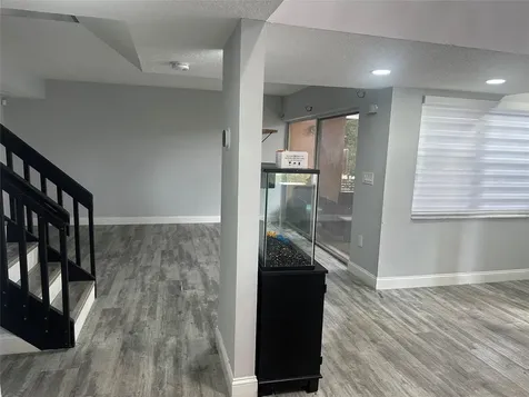 3263 NW 44th Street Oakland Park FL 33309