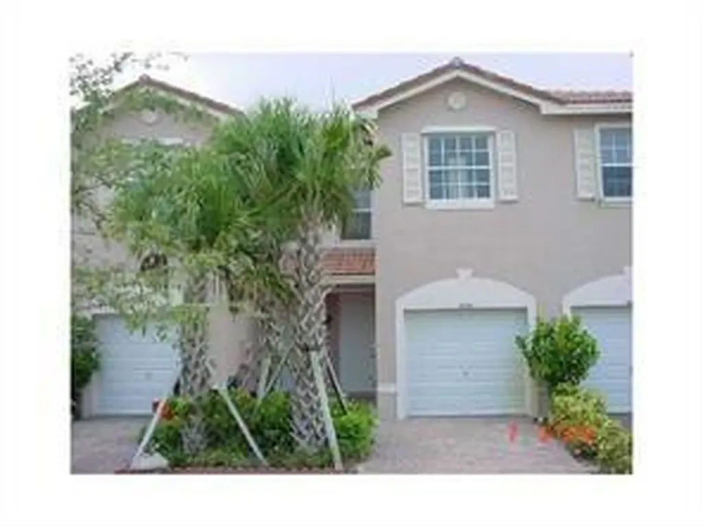 6309 Landings Terrace Tamarac FL 33321