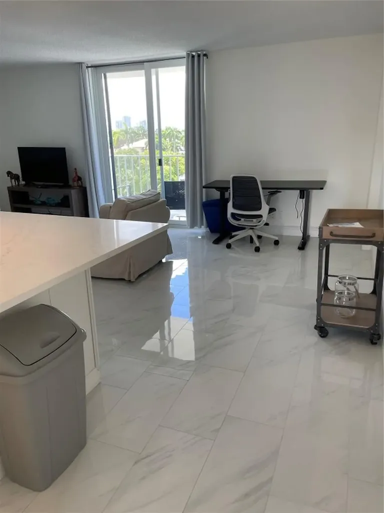 1731 SE 15th Street Fort Lauderdale FL 33316