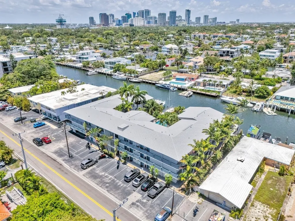 1535 SE 15th Street Fort Lauderdale FL 33316