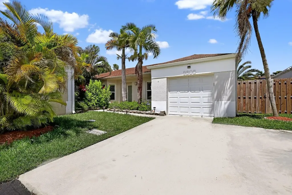 9805 SW 222nd Terrace Cutler Bay FL 33190
