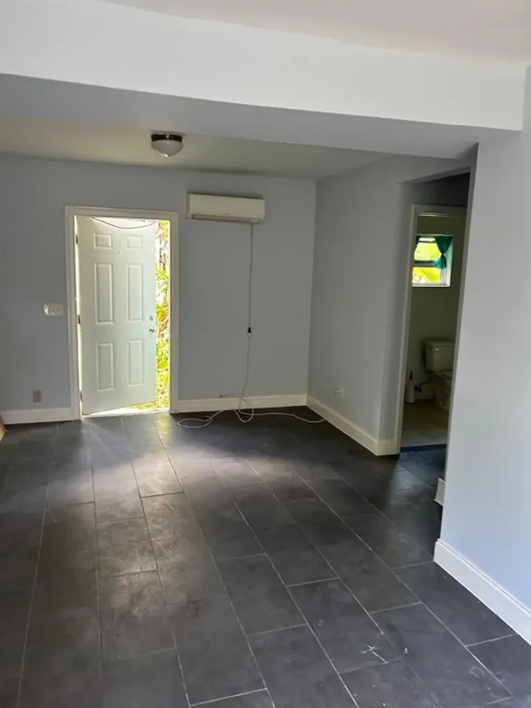 2739 Lincoln Street Hollywood FL 33020