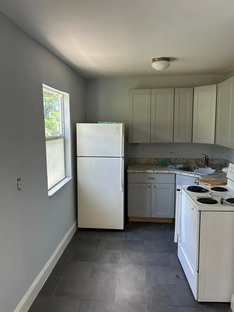 2739 Lincoln Street Hollywood FL 33020