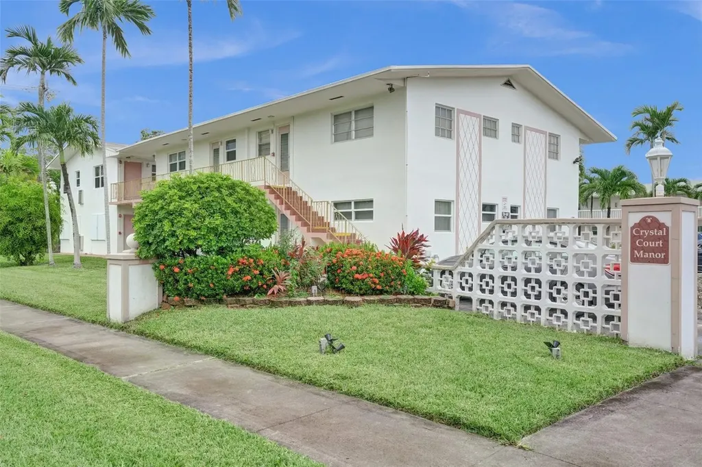 1300 N 12th Court Hollywood FL 33019