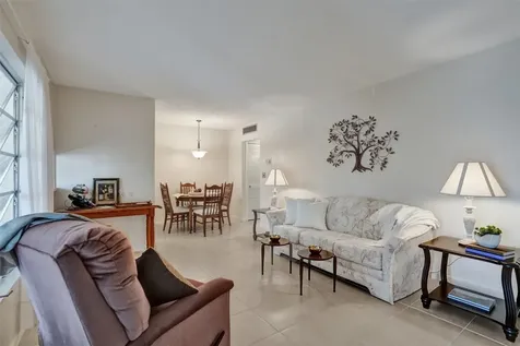 1300 N 12th Court Hollywood FL 33019