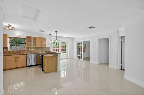 2924 NW 8th Avenue Wilton Manors FL 33311
