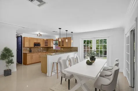 2924 NW 8th Avenue Wilton Manors FL 33311