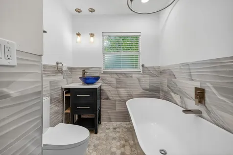 2924 NW 8th Avenue Wilton Manors FL 33311
