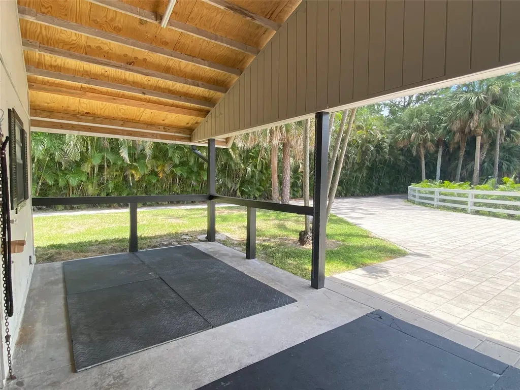 2315 Deer Run Boulevard Loxahatchee FL 33470