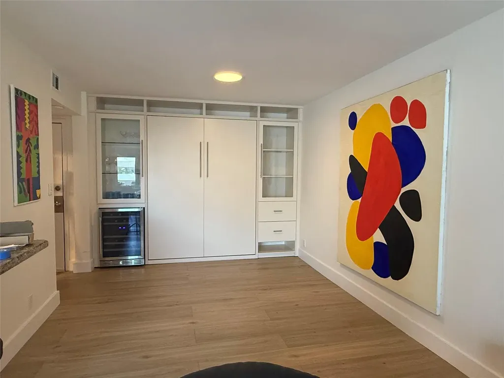 330 SE 20 Avenue Deerfield Beach FL 33441