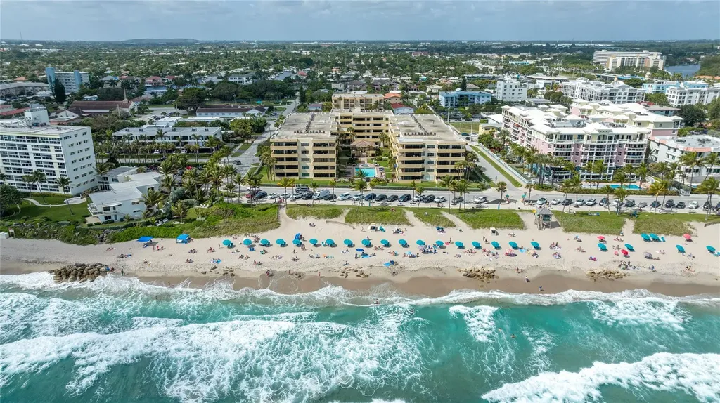330 SE 20 Avenue Deerfield Beach FL 33441