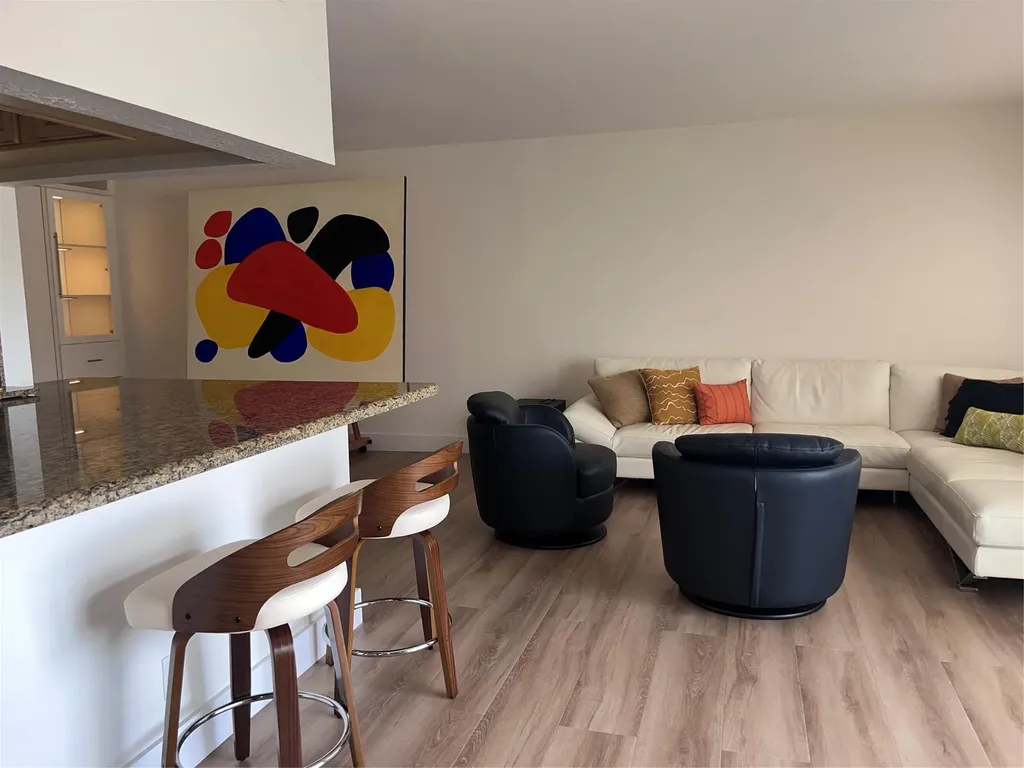 330 SE 20 Avenue Deerfield Beach FL 33441
