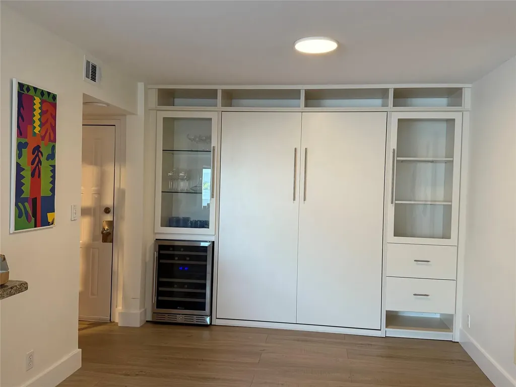 330 SE 20 Avenue Deerfield Beach FL 33441