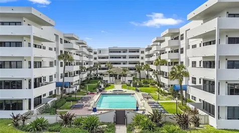 330 SE 20 Avenue Deerfield Beach FL 33441