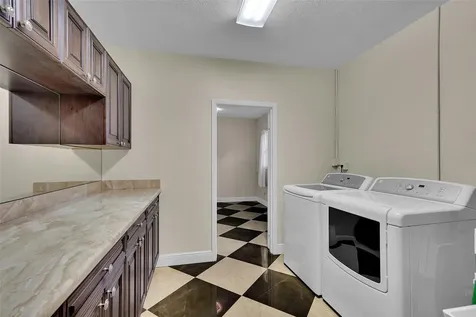 1107 Adams Street Hollywood FL 33019