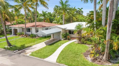 1107 Adams Street Hollywood FL 33019