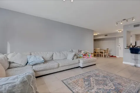 511 SE 5th Avenue Fort Lauderdale FL 33301