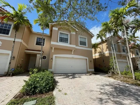 12472 SW 44th Court Miramar FL 33027