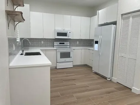 12472 SW 44th Court Miramar FL 33027
