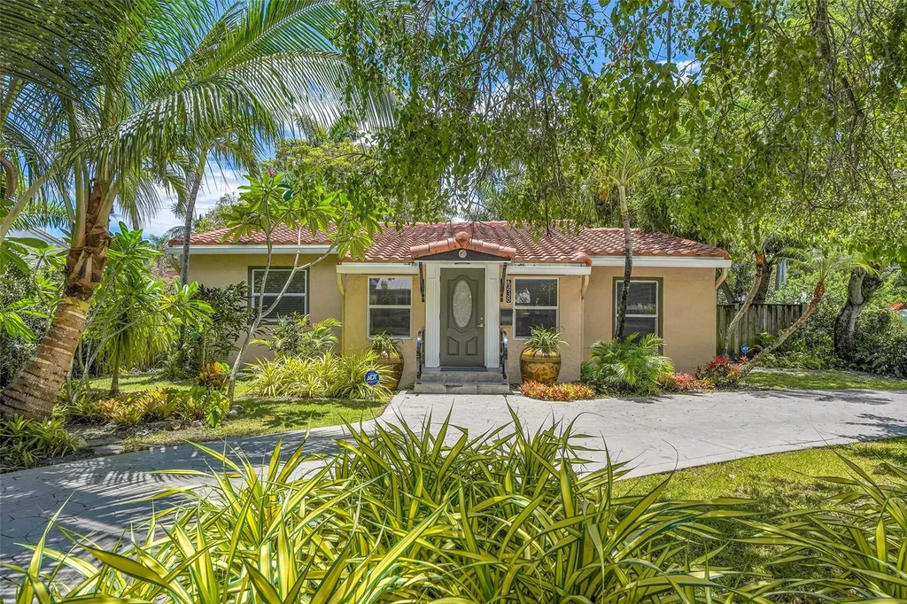1438 Fletcher Street Hollywood FL 33020